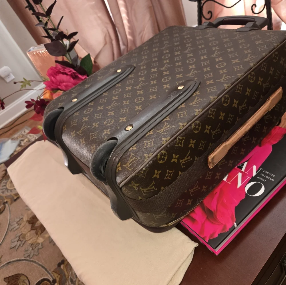 Carry-on - Picture 8 of 10